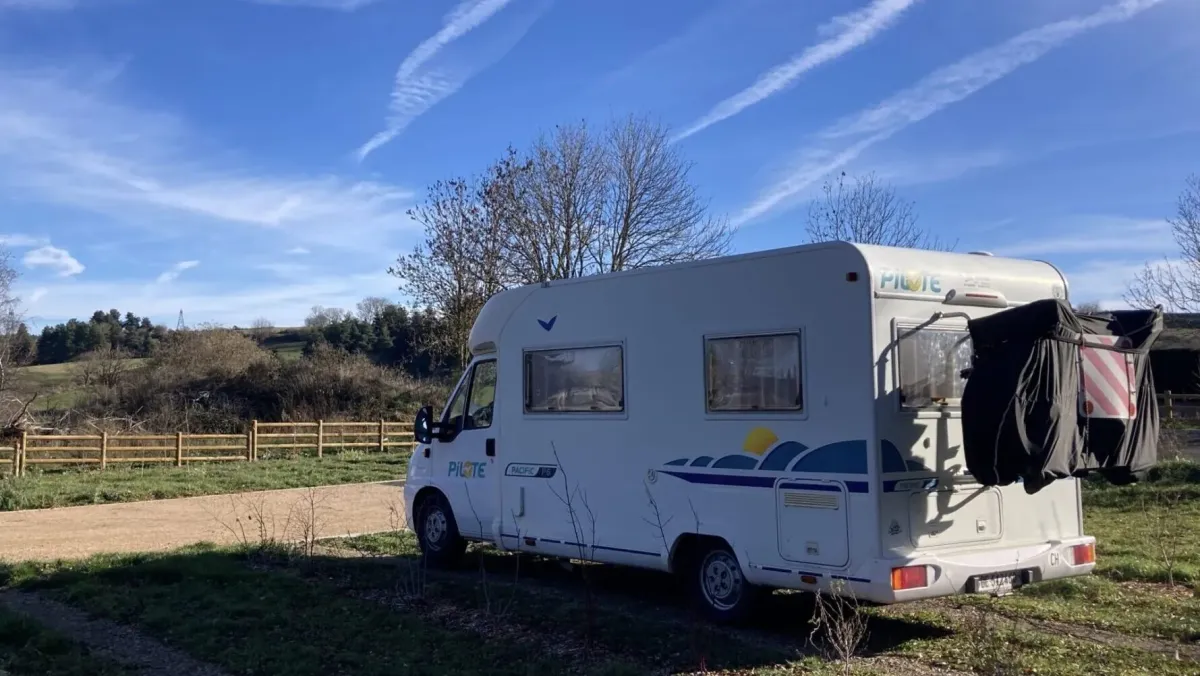 Unser Wohnmobil auf einem Stellplatz